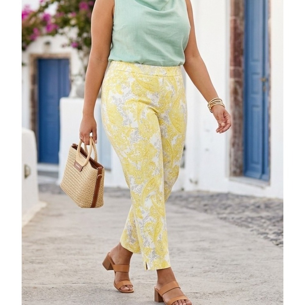 Chicos 18T Plus Size Yellow Paisley Slim Leg Ankle Pants Stretch Cotton Blend